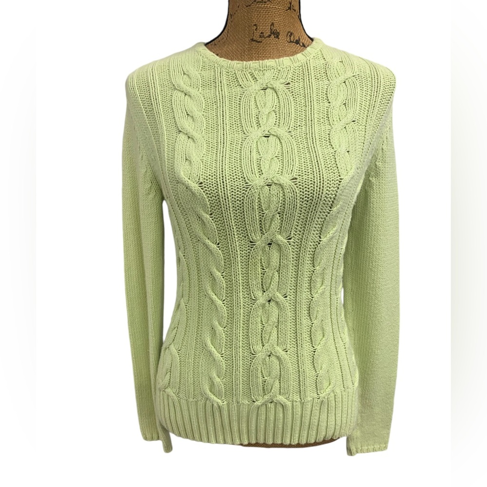 Women’s Yellow Cable knit Gap Sweater